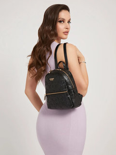 Guess, Černá barva Kobo batoh