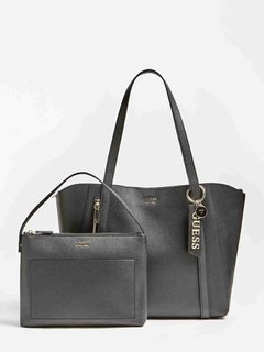 Černá barva, Naya kabelka 2