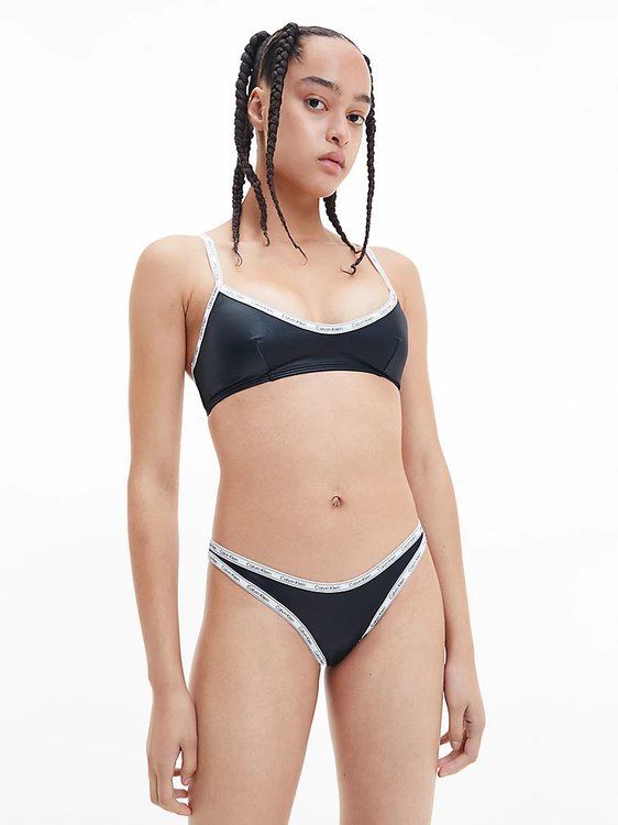 Módní Core plavky - Horní díl, Černá barva, 2023