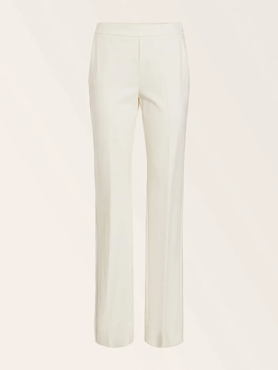 Bílá barva, Brigitte kalhoty