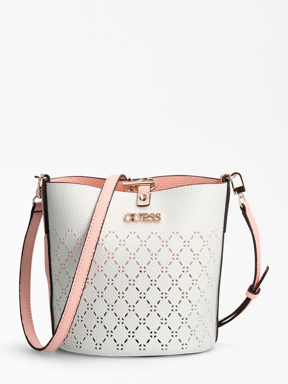 není fotka – Guess Ženy, Ženy, Ženy, Ženy 1