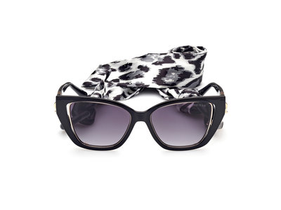 Guess – není fotka 1