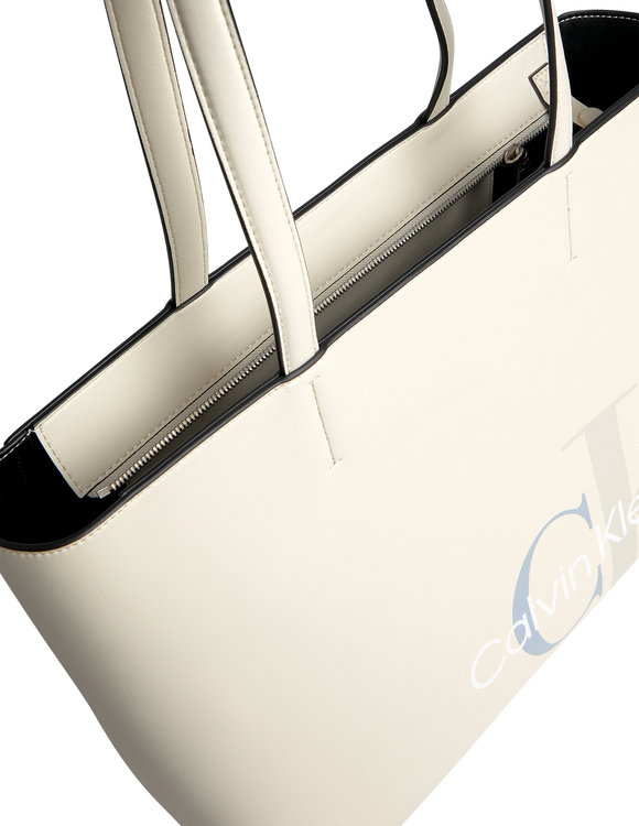 Módní není fotka  K60K608928-YAS kabelka, 2022