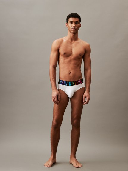 000NB3938A-100 slipy LOW RISE