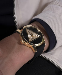 GUESS – Badge hodinky, Černá, Zlatá barva 1