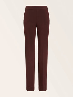 Bordó barva, Sally kalhoty