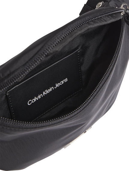 Módní není fotka  K60K608956-BDS ledvinka, 2022