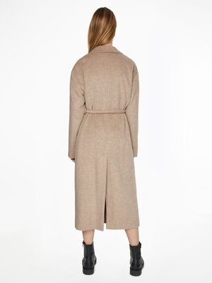 K20K204951-YBL kabát – Calvin Klein Ženy