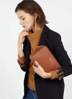 Aura Saffiano crossbody – Guess, Hnědá barva Ženy 1