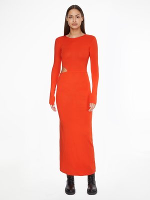 K20K204545-SNX šaty