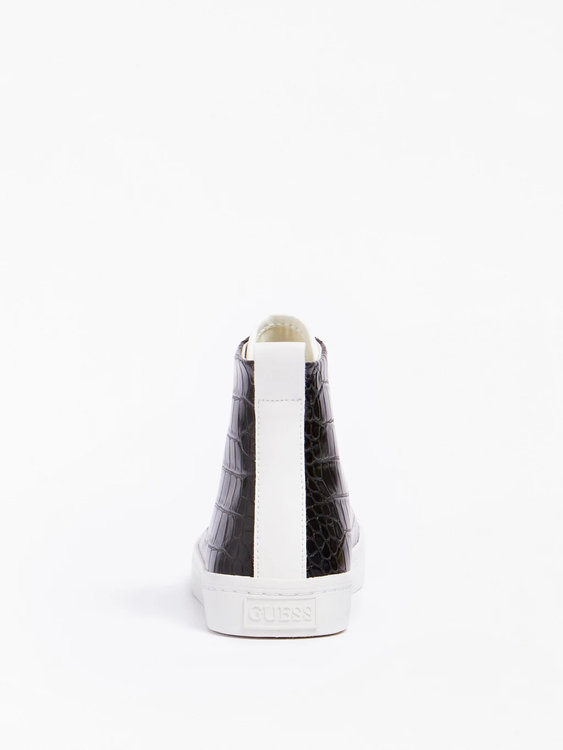 Černá barva, Elga kotníkové tenisky