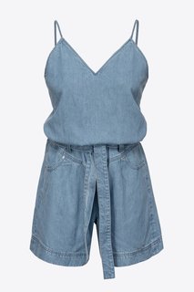 Modrá barva, Lotta overal