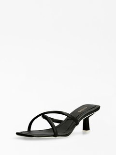 Guess – FL6BNNLEA03-BLACK SANDÁLY 1