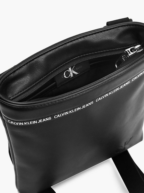 Módní K50K507211-BDS crossbody, 2021