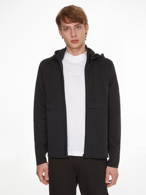 K10K109705-BEH mikina