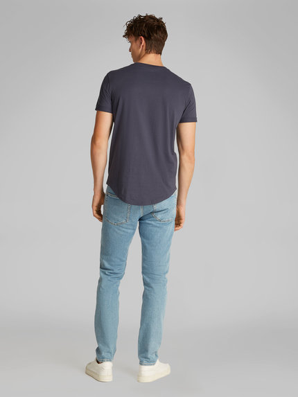 Módní J30J323482-CGE triko s/s, 2025