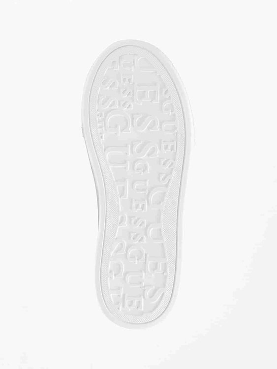 Černá barva, Ivee tenisky 2