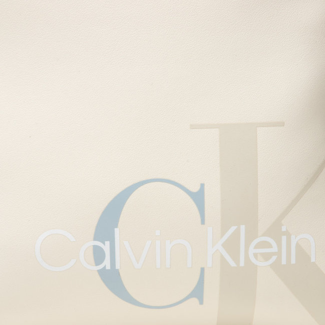 Sculpted batoh Krémová barva Ženy