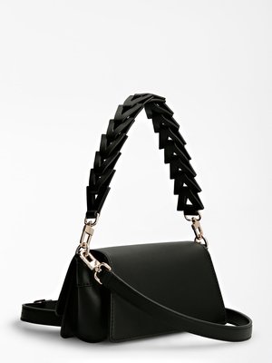 není fotka HWVG8491190-BLA KABELKA – Guess Ženy, Ženy, Ženy