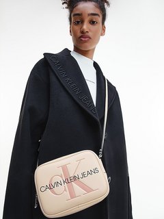 Luxusní K60K608373-AEO crossbody