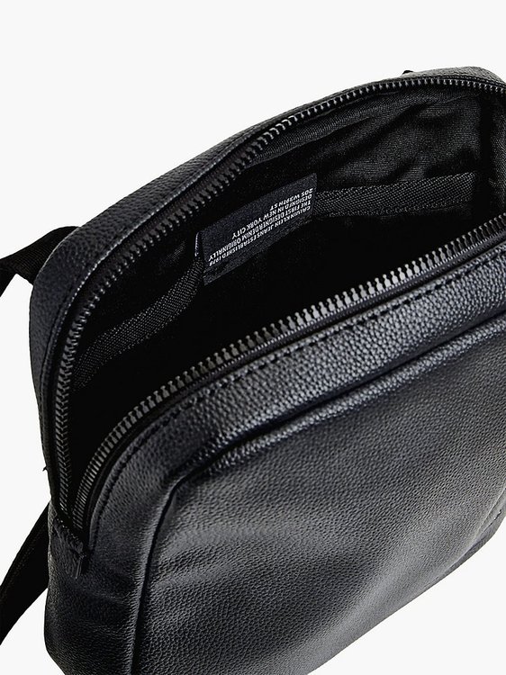 Módní K50K507216-BDS crossbody, 2021