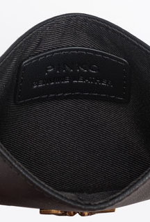 Černá barva, Pouzdro na karty