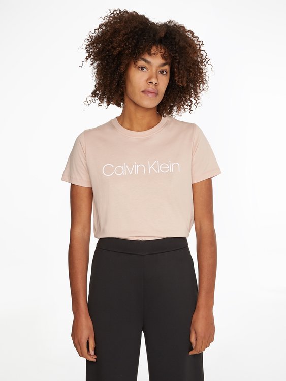 není fotka Core triko