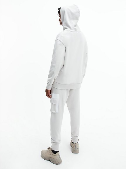 Módní J30J319697-P06 mikina, 2022