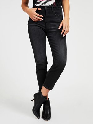 Guess – Mom jeans, Černá barva