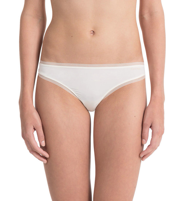 Calvin Klein Underwear – Tanga Sculpted, Bílá barva