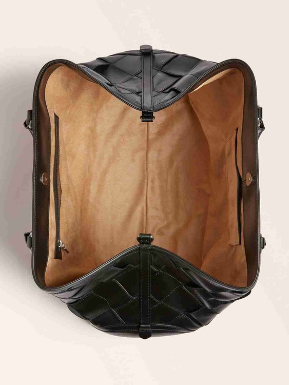 Módní Luxe Eugenia kabelka, Černá barva, 2022 1