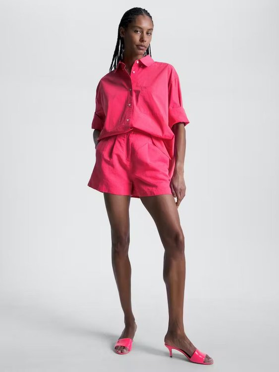 Růžová barva, Elevated Mid Heel sandály