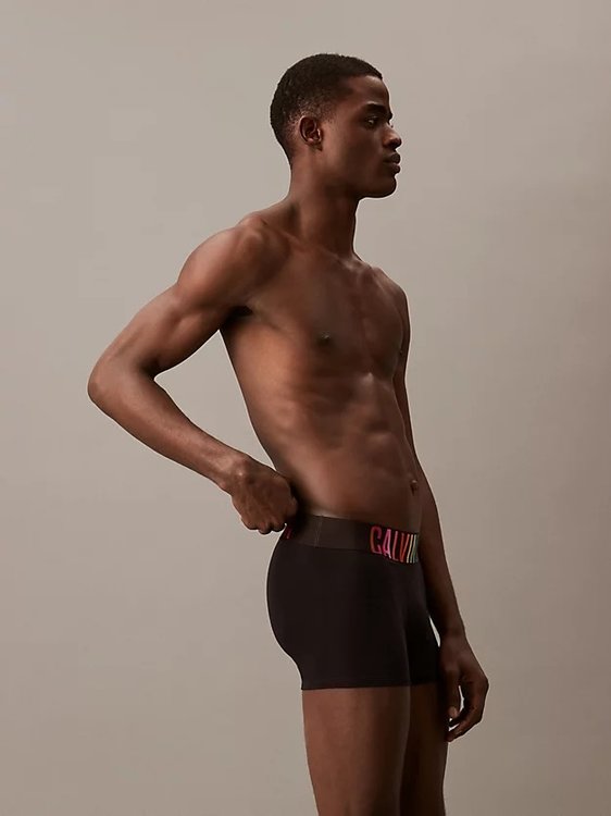 Černá barva, Pride Cotton boxery